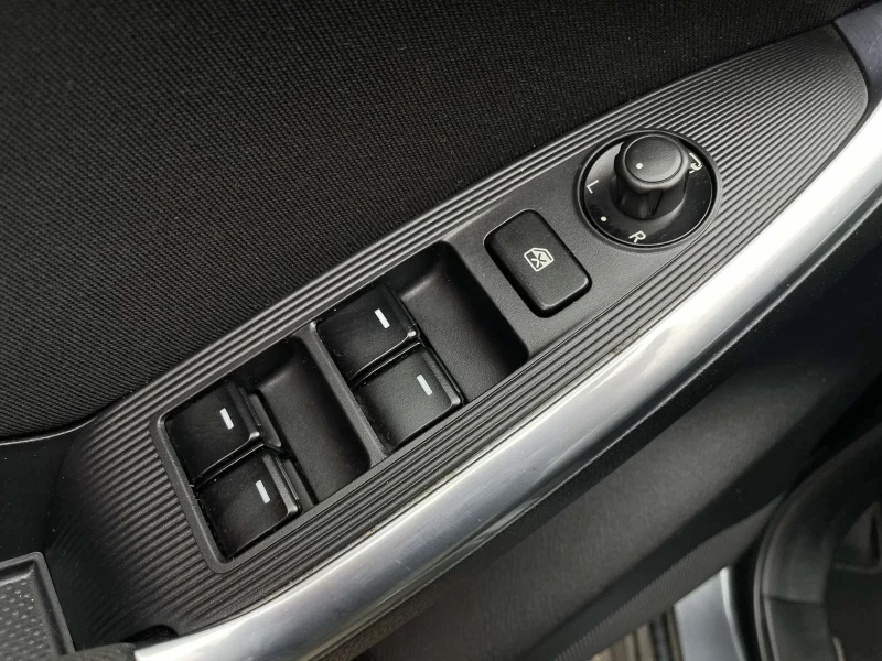 Mazda CX-5 2000I, снимка 11 - Автомобили и джипове - 53225594