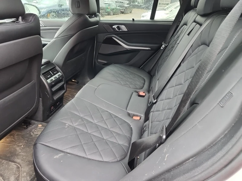 BMW X5 40I * * CARFAX * * АВТО КРЕДИТ * * , снимка 10 - Автомобили и джипове - 54487981