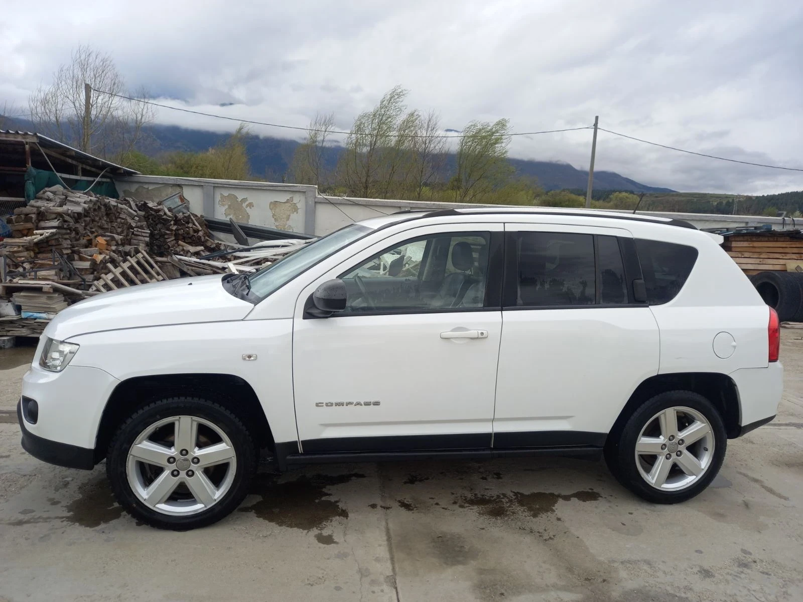Jeep Compass CRDI - изображение 3