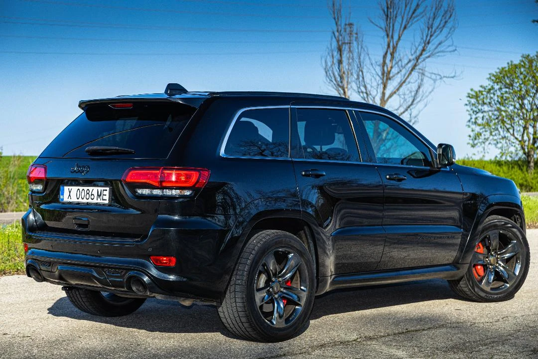 Jeep Grand cherokee SRT - изображение 8