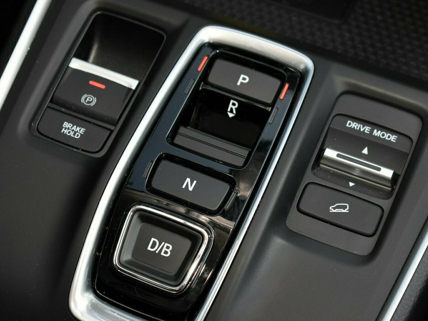 Honda Cr-v e:HEV/184HP/ELEGANCE/4X4/CAM/NALI/LED/PANO/331v - изображение 8