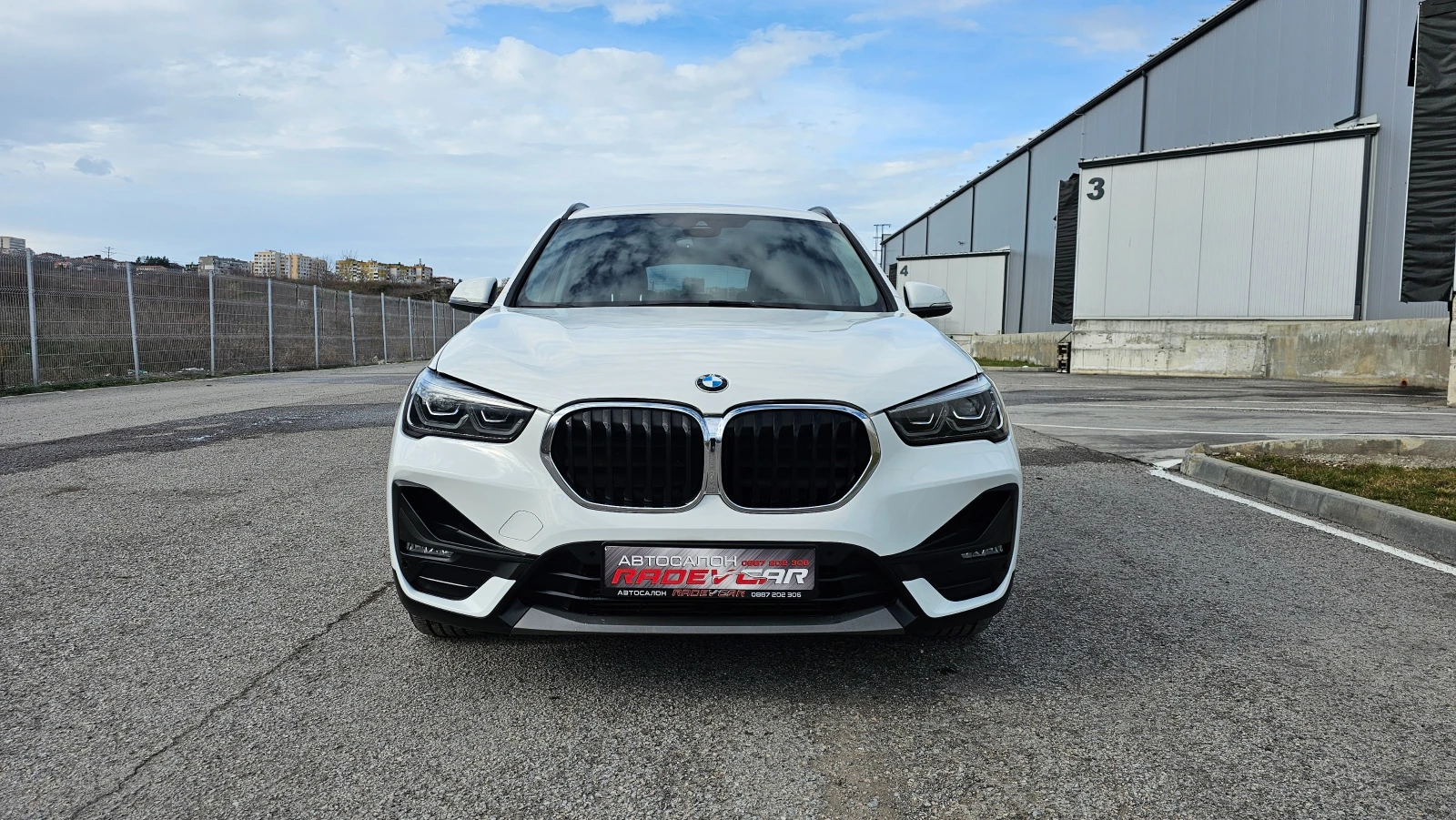 BMW X1 2.5e x-Draive  - изображение 8