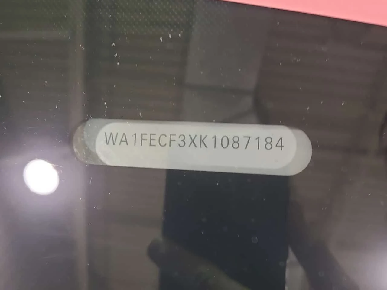 Audi Q3 TECHNIK/2 КЛЮЧА/ПАНО/ПОДГРЕВ/+ ГУМИ И ДЖАНТИ, снимка 16 - Автомобили и джипове - 54030130