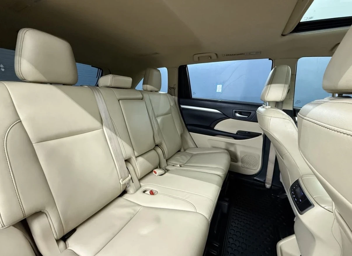 Toyota Highlander HYBRID * XLE * 4WD * KEYLESS * 7 МЕСТА * КАМЕРА * , снимка 11 - Автомобили и джипове - 54239164