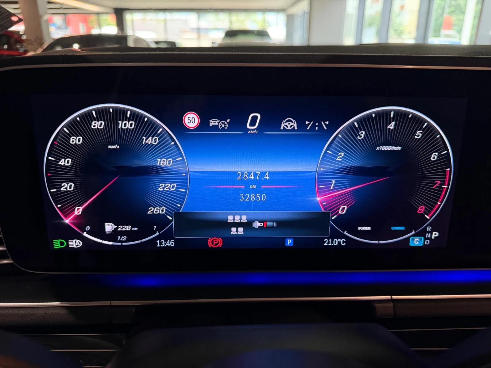 Mercedes-Benz GLS580 AMG, снимка 14 - Автомобили и джипове - 54564673