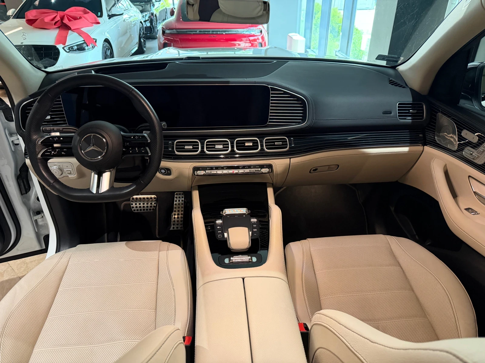 Mercedes-Benz GLS580 AMG, снимка 10 - Автомобили и джипове - 54564673