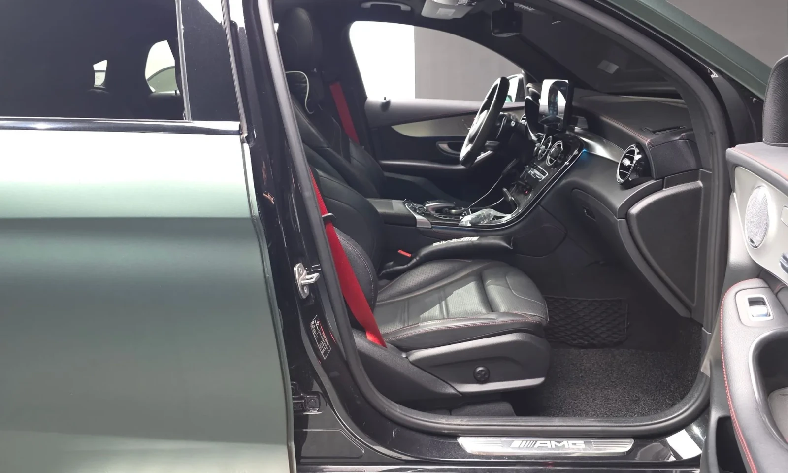 Mercedes-Benz GLC 43 AMG ЛИЗИНГ, снимка 5 - Автомобили и джипове - 55281979