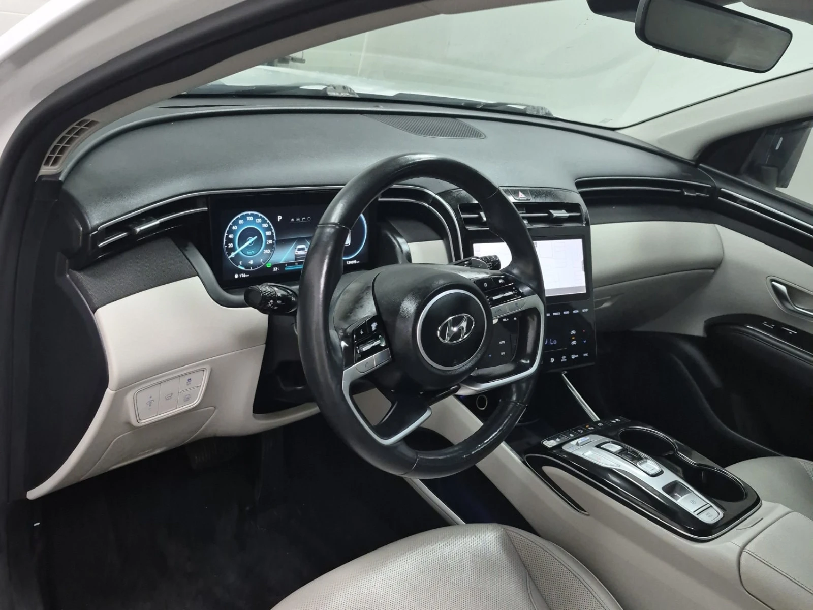 Hyundai Tucson ULTIMATE * CARFAX * БЕЗ ПЪРВОНАЧАЛНА ВНОСКА, снимка 10 - Автомобили и джипове - 55992454