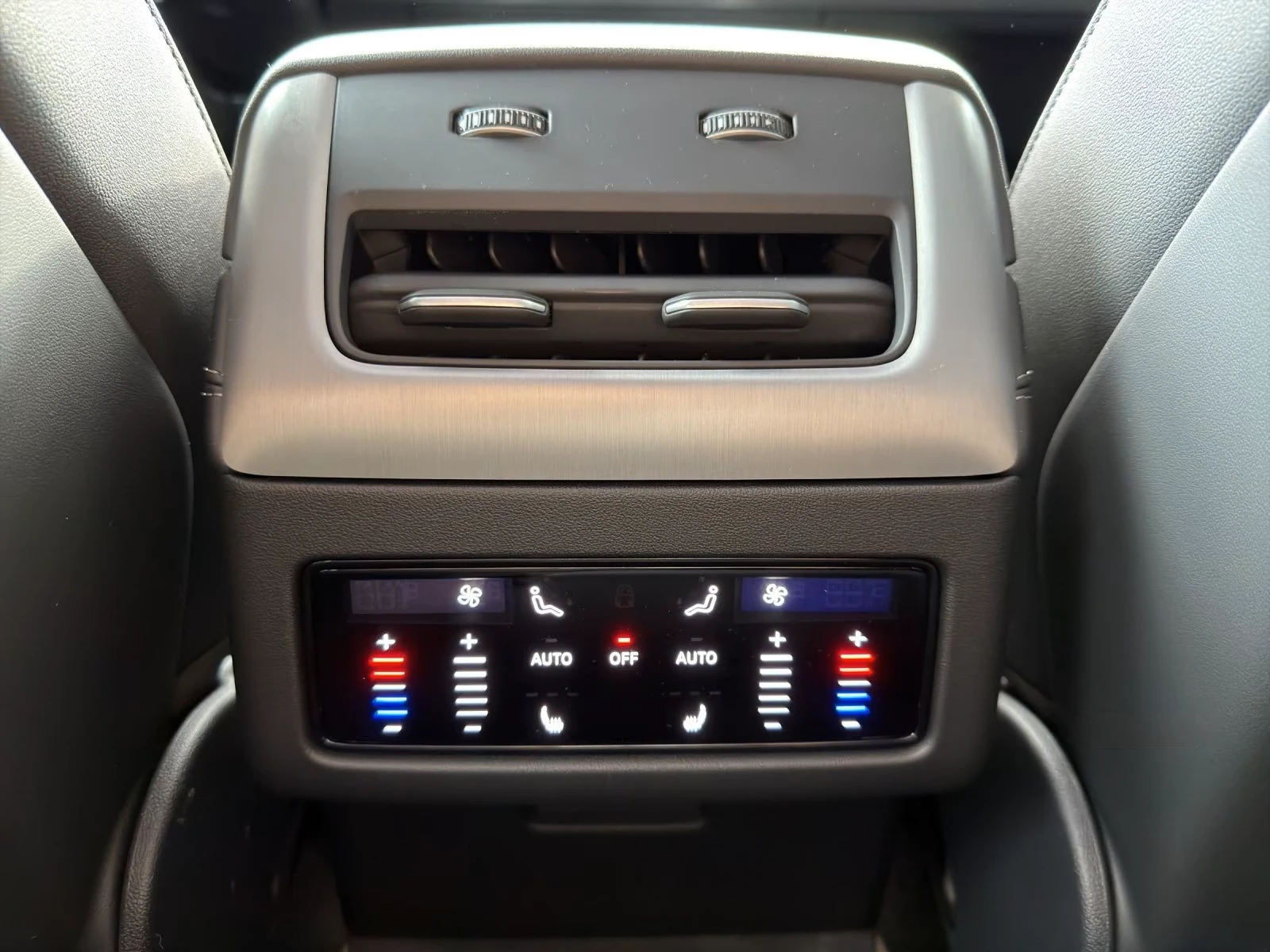 Audi Q7 FACE* 6+ 1* S-LINE* HEAD-UP* B&O* HYPER* DISTR* ME | Mobile.bg � ����������� 14