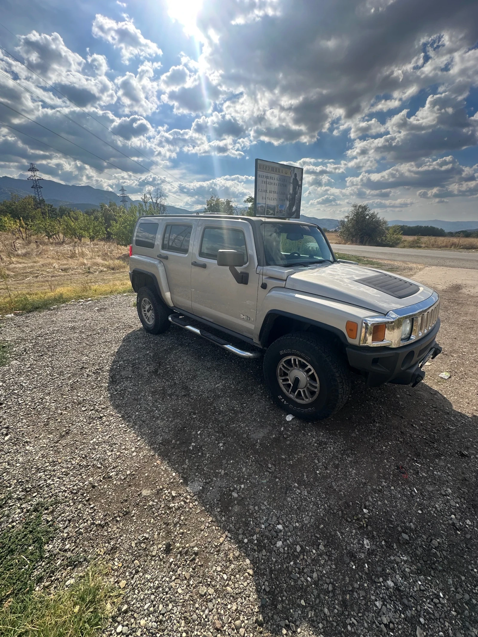 Hummer H3, снимка 3 - Автомобили и джипове - 56319274