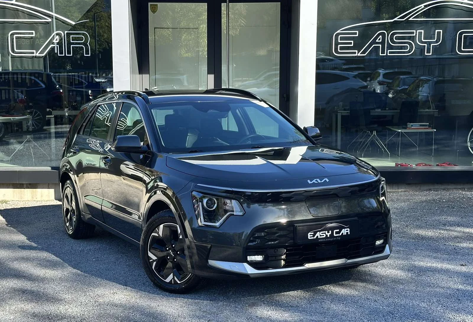 Kia Niro, снимка 2 - Автомобили и джипове - 56566780