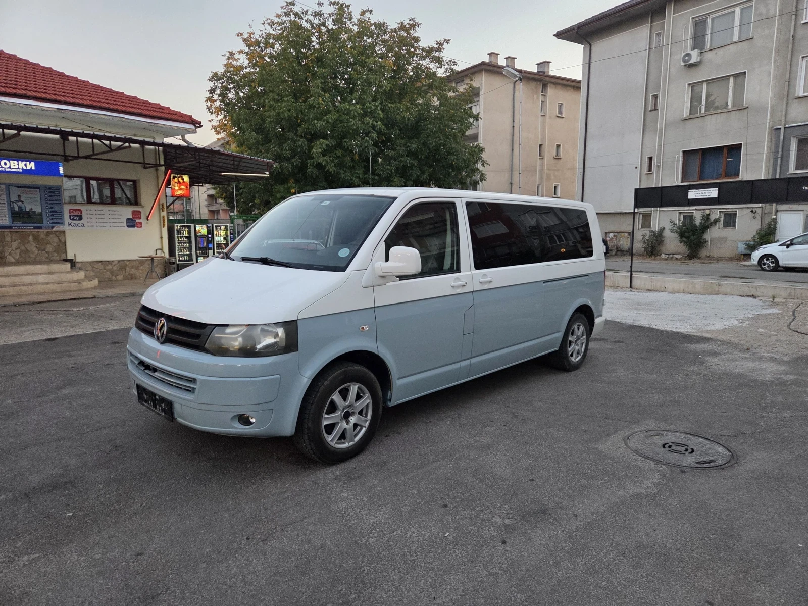 VW T5 2.5 TDI 4Motion!!!, снимка 3 - Бусове и автобуси - 56377775