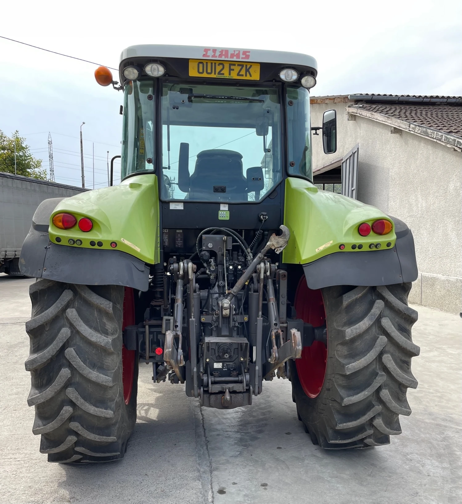 Трактор Claas Arion 630C - изображение 3