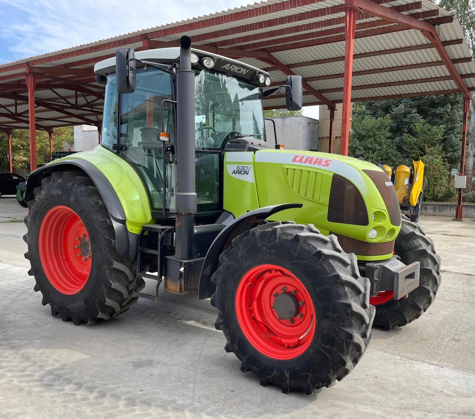 Трактор Claas Arion 630C - изображение 5