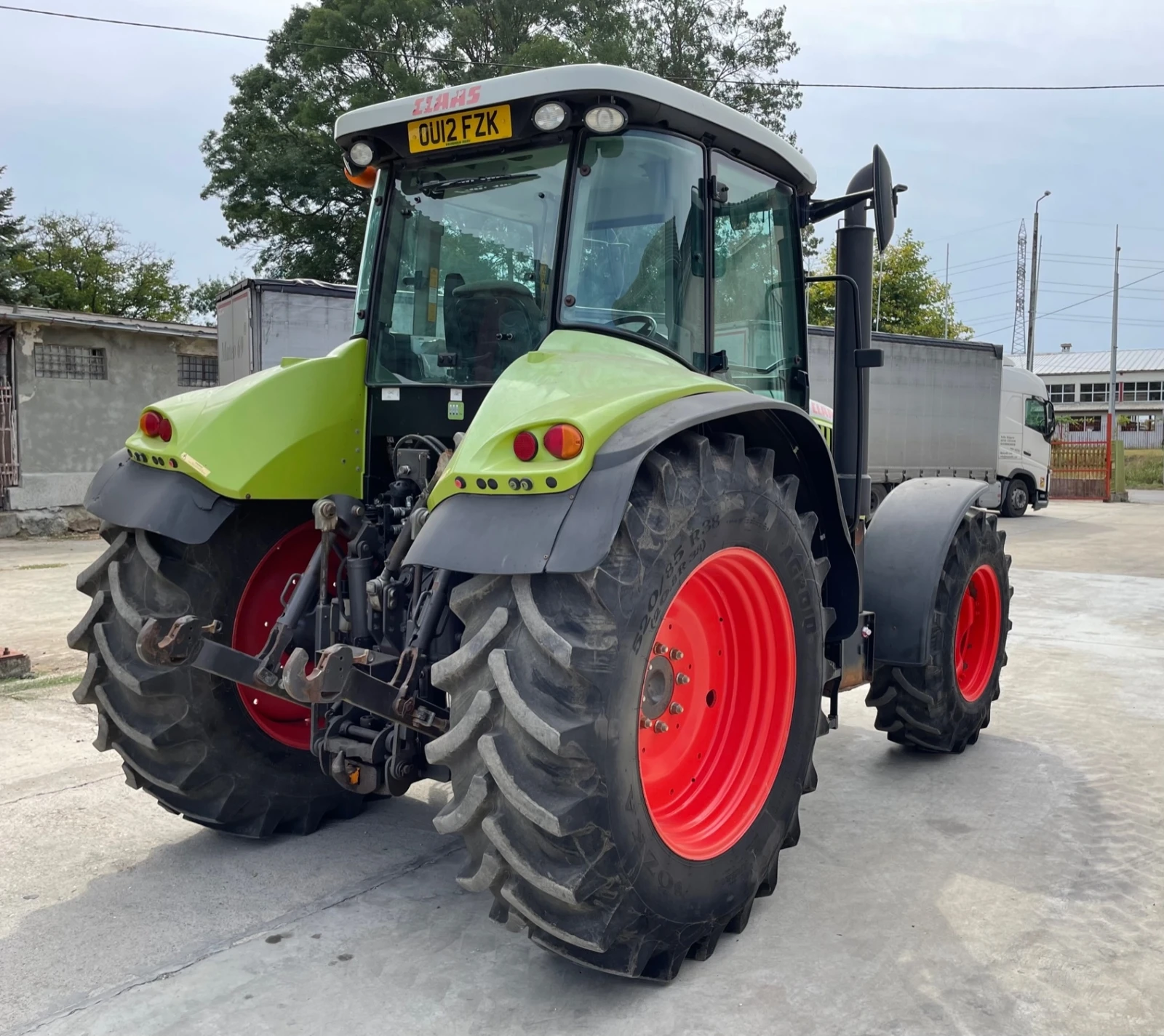 Трактор Claas Arion 630C - изображение 4