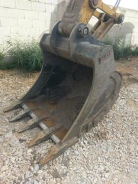 Багер Komatsu HB215 LC-1 HYBRID, снимка 6