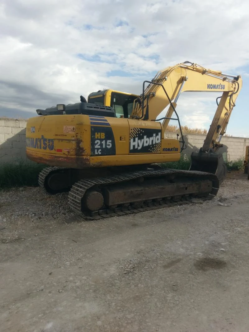 Багер Komatsu HB215 LC-1 HYBRID - изображение 2