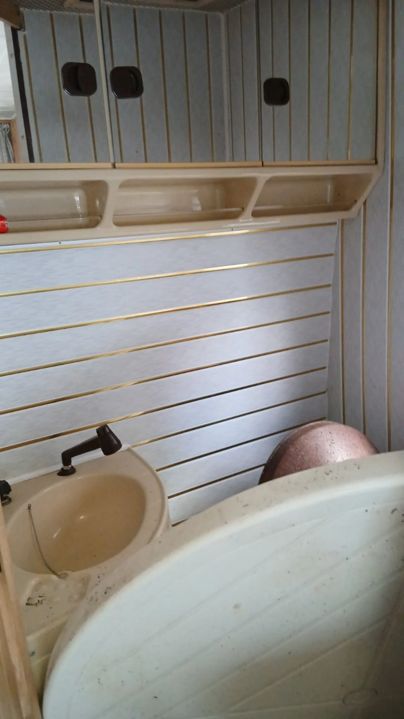 Кемпер Peugeot 290B, снимка 6 - Каравани и кемпери - 54348043