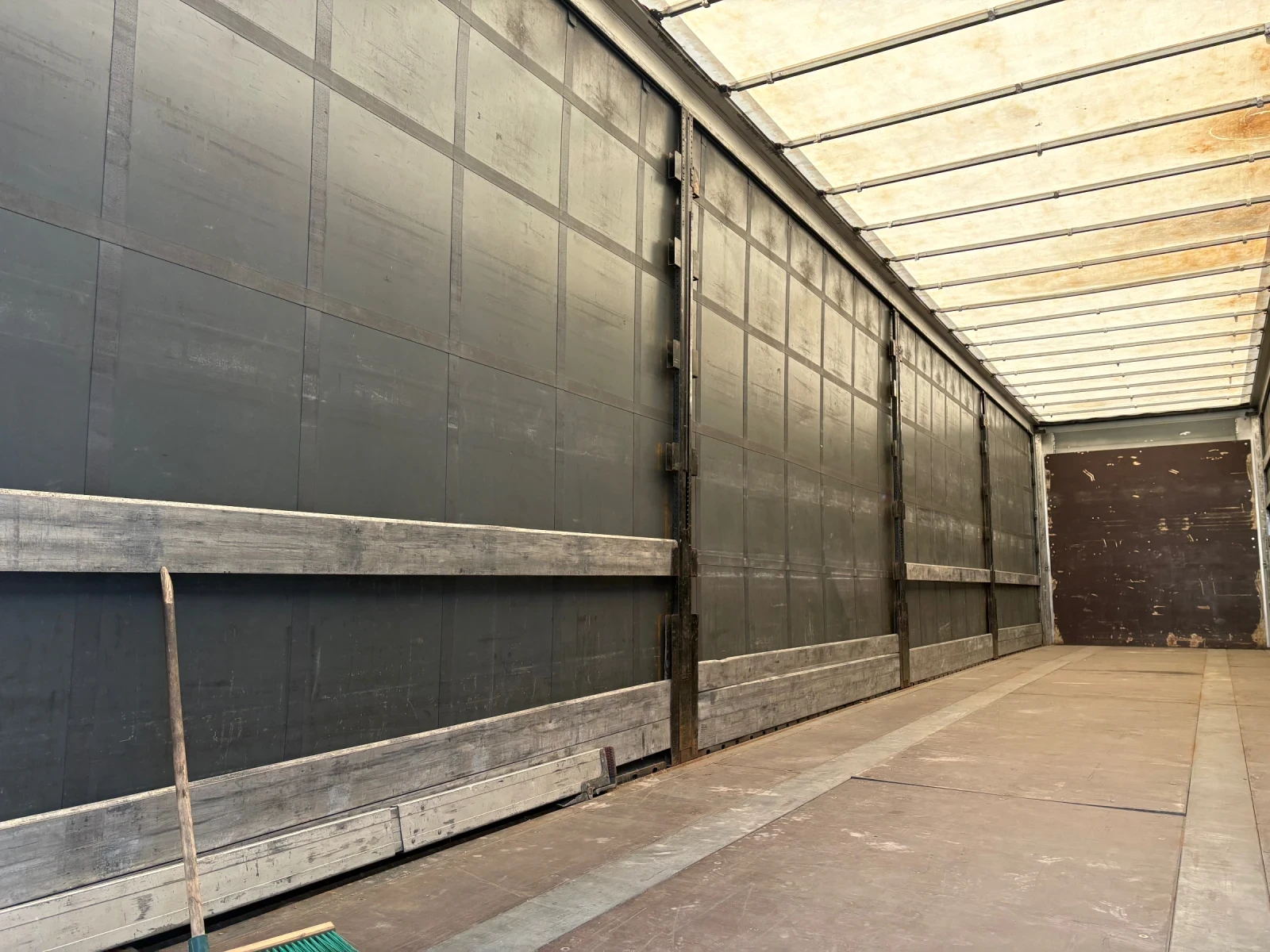 Полуремарке Koegel SN24 mega/мега, снимка 12 - Ремаркета - 56166846