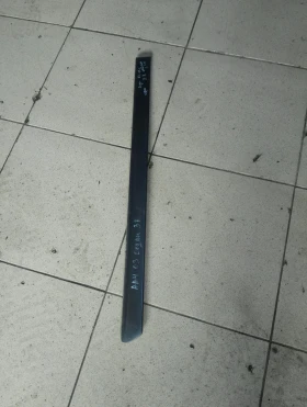 лайсна врата задна дясна горна Ауди А4 седан 03г.