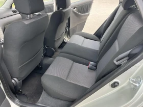 Toyota Corolla FACE 1.4 D4D 90кс АВТОМАТ ВНОС ИТАЛИЯ, снимка 9