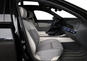 BMW i7 M70 xDrive, снимка 6