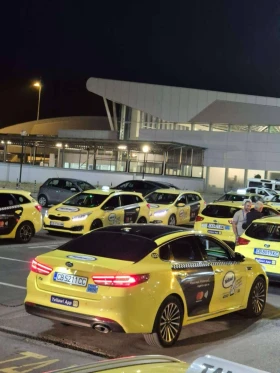 Kia K5 Топ състояние може и бартер - 15500 € / 30315.36 лв. - 97343673 3