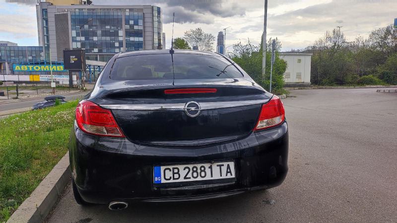 Opel Insignia 2.0 CDTI (Navi, Camera), снимка 7 - Автомобили и джипове - 45862552
