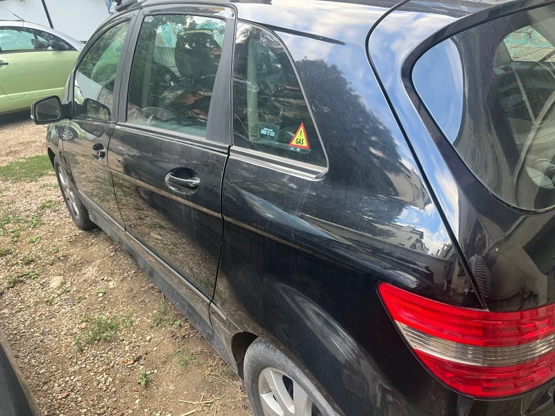 Mercedes-Benz B 180, снимка 4 - Автомобили и джипове - 48454294