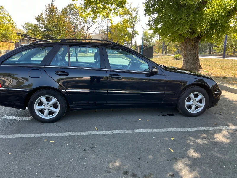 Mercedes-Benz C 180, снимка 6 - Автомобили и джипове - 47331384