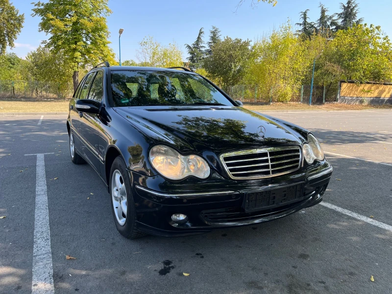 Mercedes-Benz C 180, снимка 1 - Автомобили и джипове - 47331384