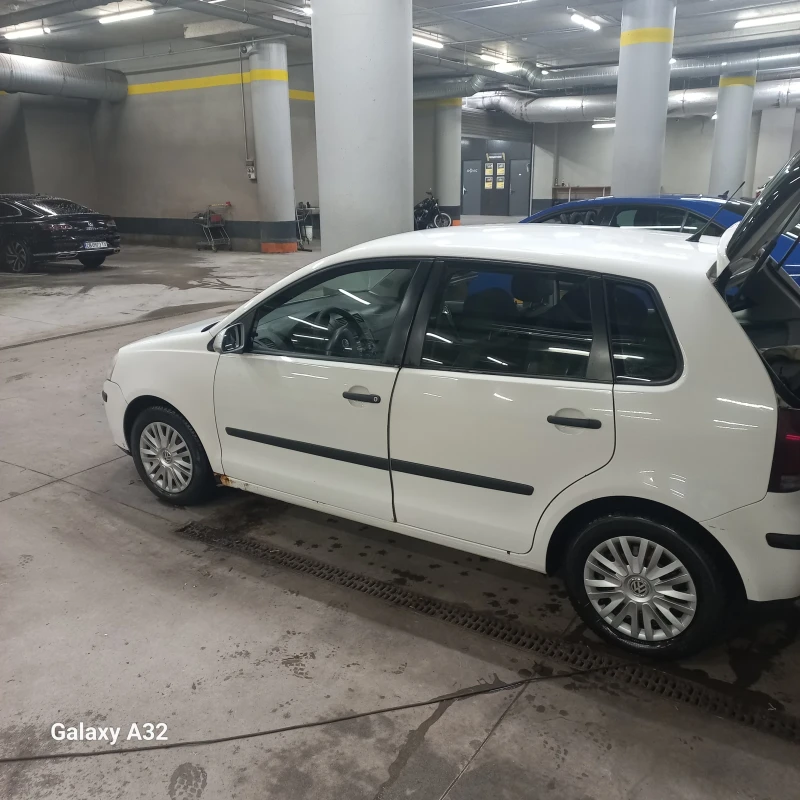 VW Polo, снимка 8 - Автомобили и джипове - 48353472