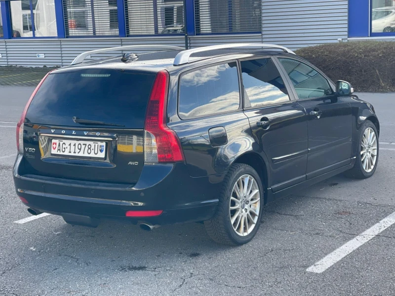 Volvo V50 2.5Т-230кс.4Х4, снимка 7 - Автомобили и джипове - 48434351