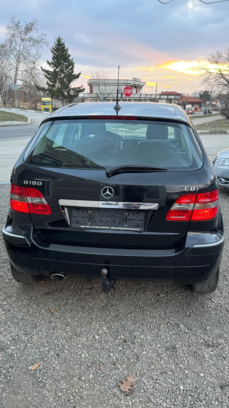 Mercedes-Benz B 180 CDI КАТО НОВА, снимка 6 - Автомобили и джипове - 48951697