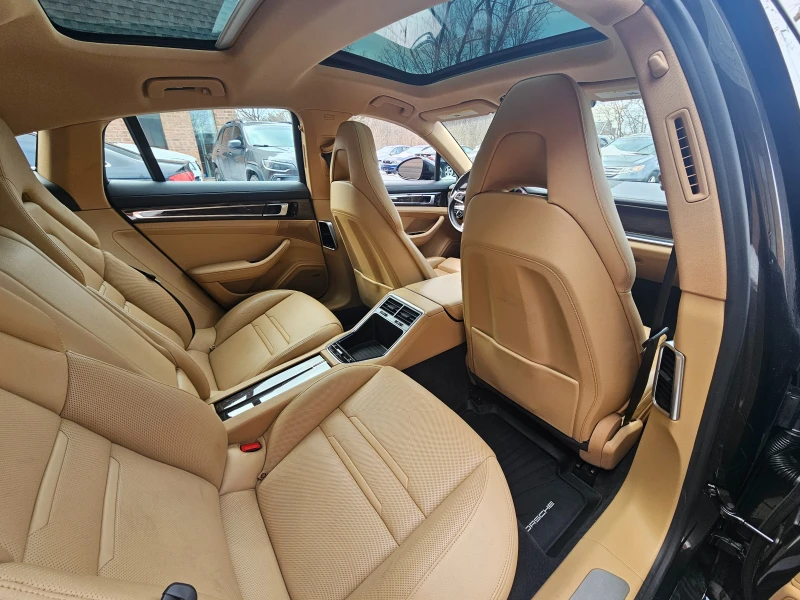 Porsche Panamera, снимка 15 - Автомобили и джипове - 49550171