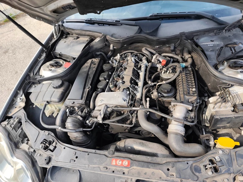 Mercedes-Benz C 200 CDI, снимка 11 - Автомобили и джипове - 50428096