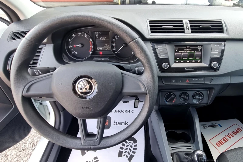 Skoda Fabia 1.0i 60 k.c., снимка 11 - Автомобили и джипове - 50693229