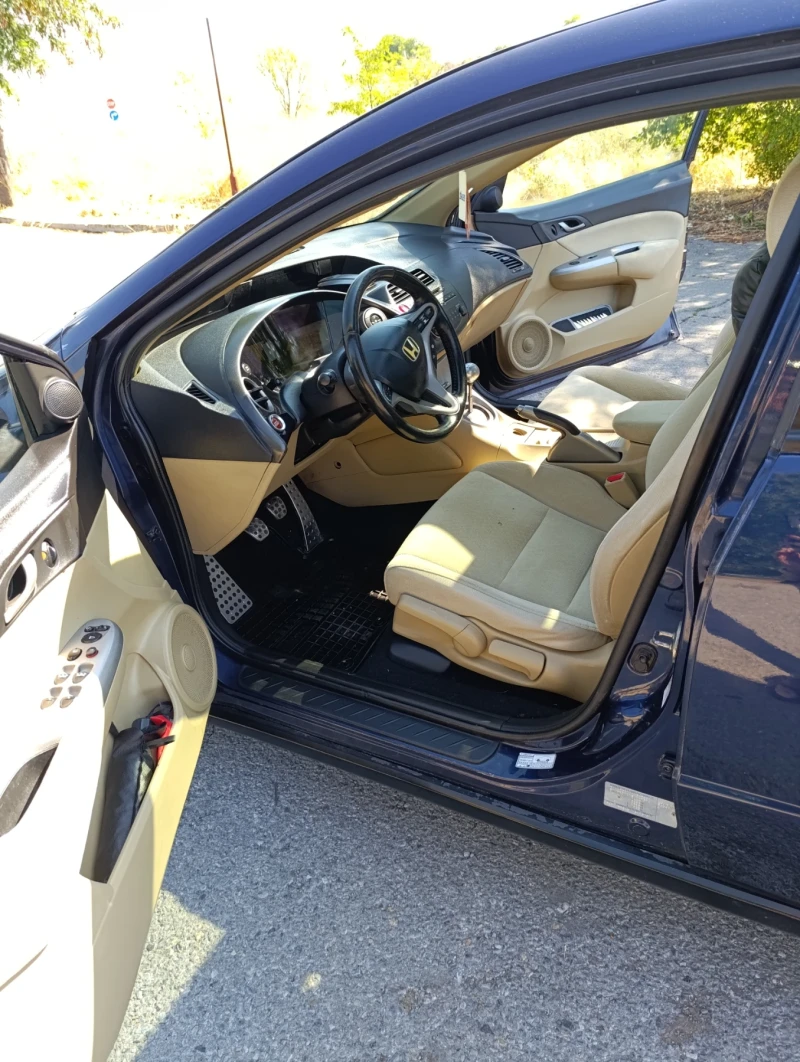 Honda Civic, снимка 9 - Автомобили и джипове - 52740769