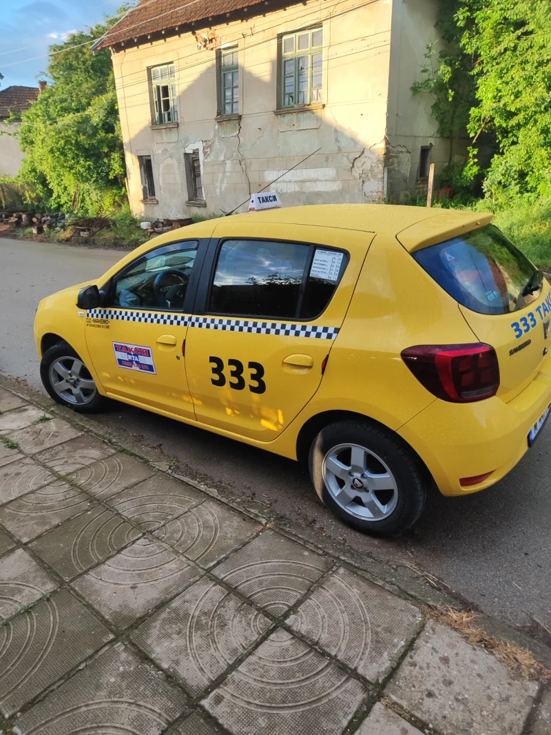 Dacia Sandero 1000, снимка 2 - Автомобили и джипове - 52490612