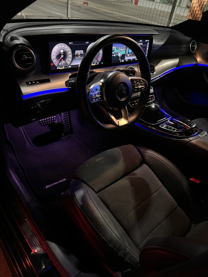 Mercedes-Benz E 220, снимка 8 - Автомобили и джипове - 52406597