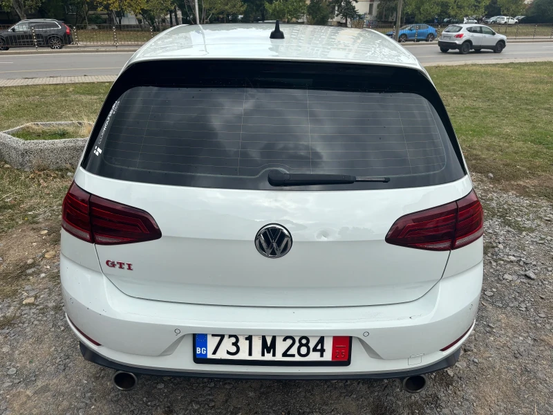 VW Golf 7.5 GTI 2.0 245 kc 31000km, снимка 6 - Автомобили и джипове - 52450527