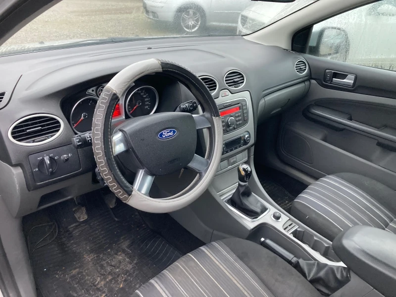 Ford Focus 1.6 TDCI, снимка 6 - Автомобили и джипове - 52881707