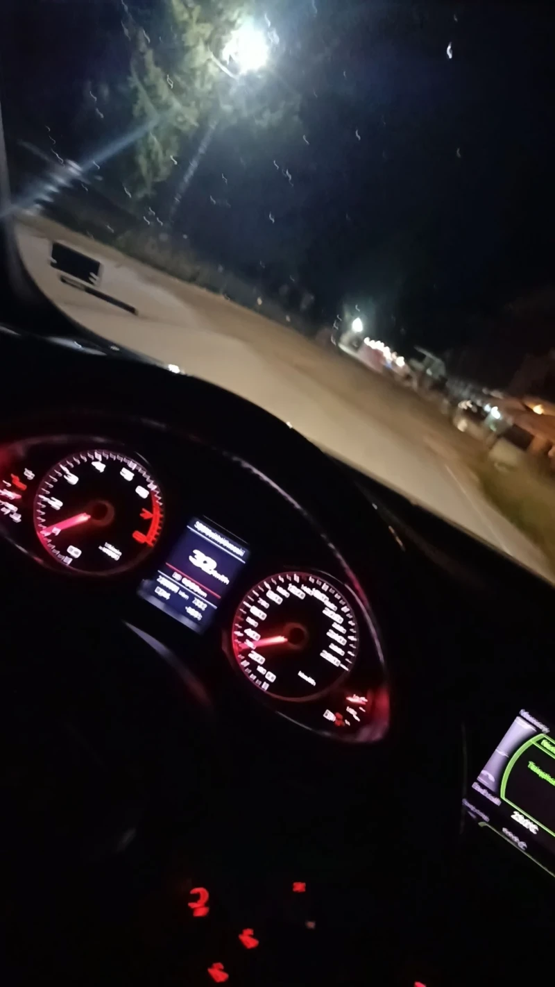 Audi A4, снимка 6 - Автомобили и джипове - 53013425