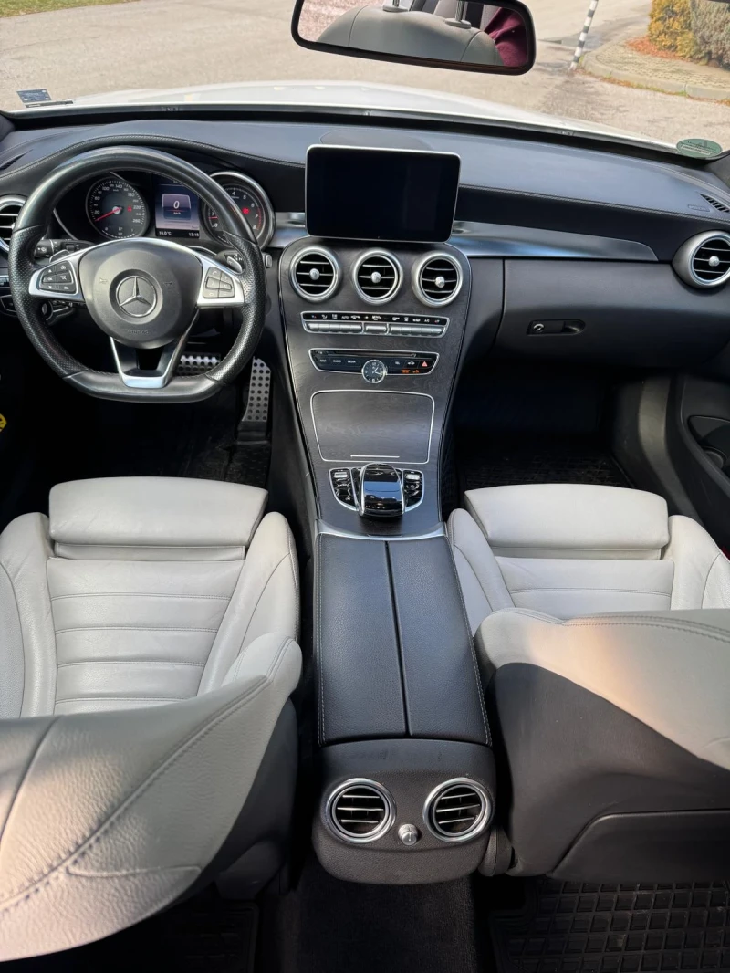 Mercedes-Benz C 250 AMG Line Full/Обслужена/Pano/Burm/Лизинг, снимка 14 - Автомобили и джипове - 53259210