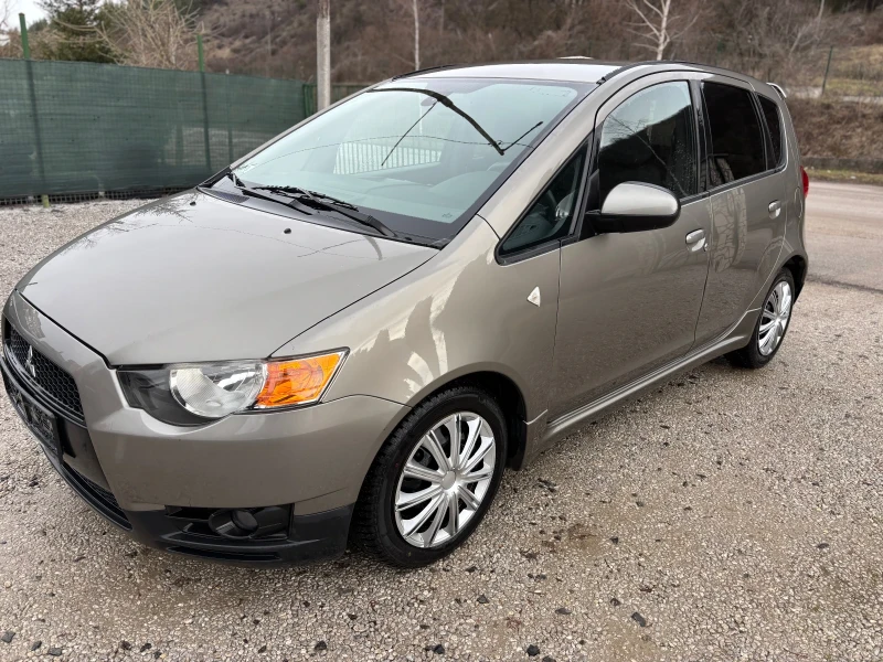 Mitsubishi Colt 1.1 БЕНЗИН НОВ ВНОС, снимка 2 - Автомобили и джипове - 53276052
