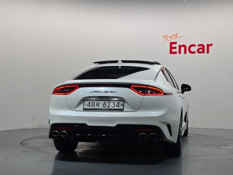 Kia Stinger 2.0 Automatic, снимка 4 - Автомобили и джипове - 55801249