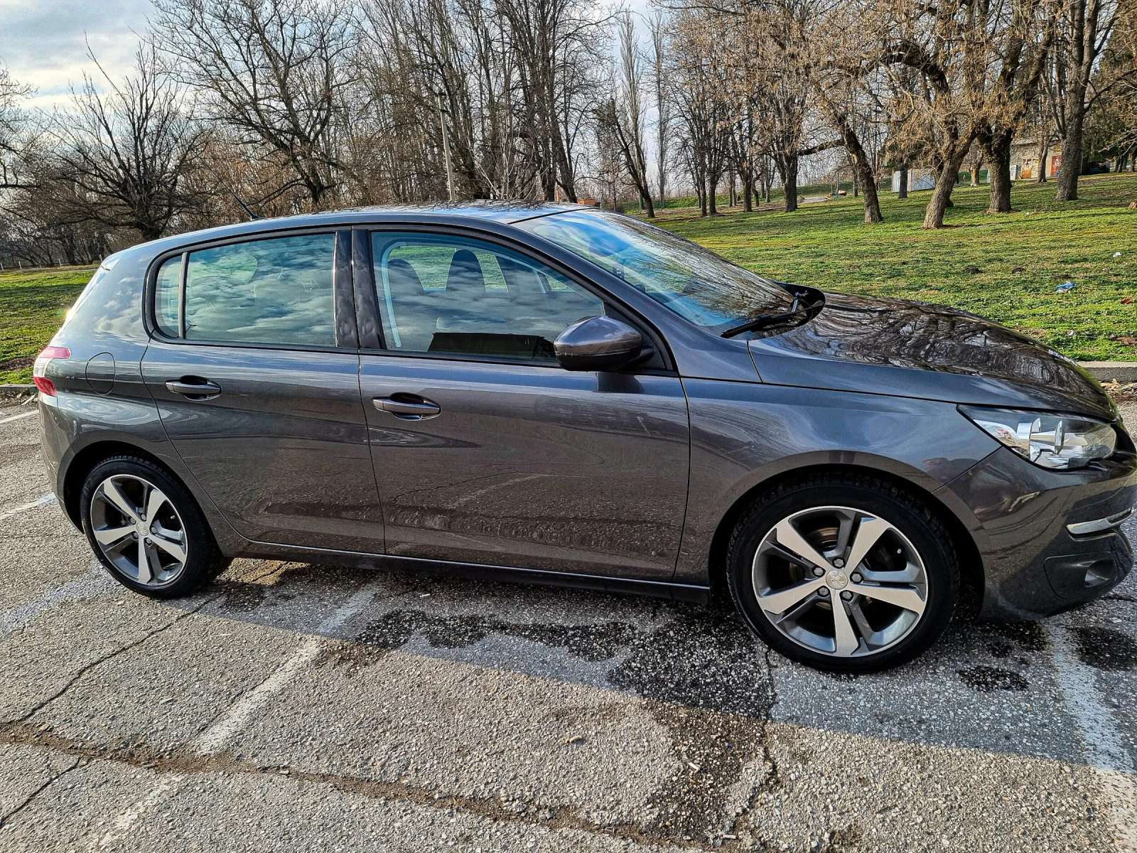 Peugeot 308 120 1.6 HDI - изображение 10