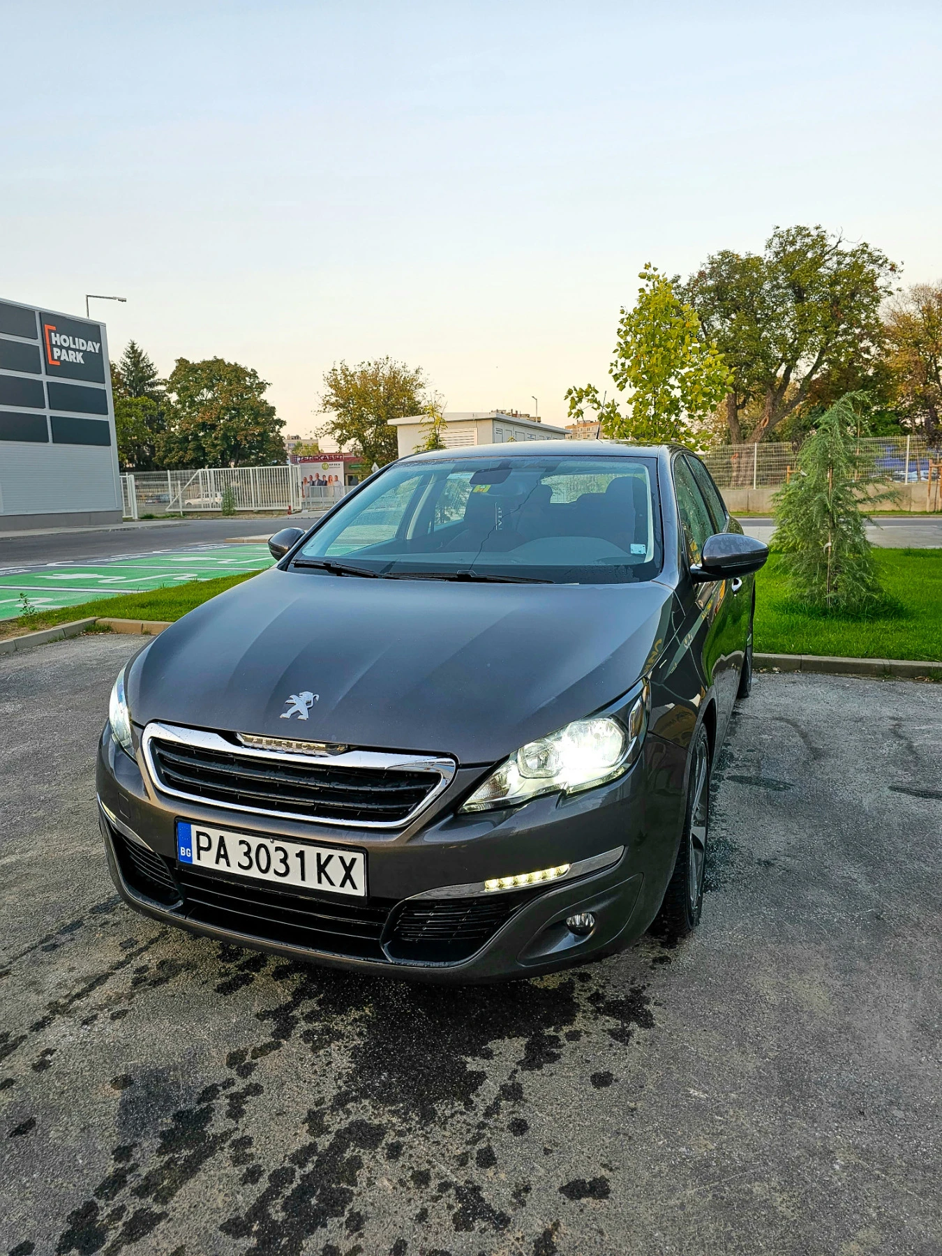 Peugeot 308 120 1.6 HDI - изображение 4