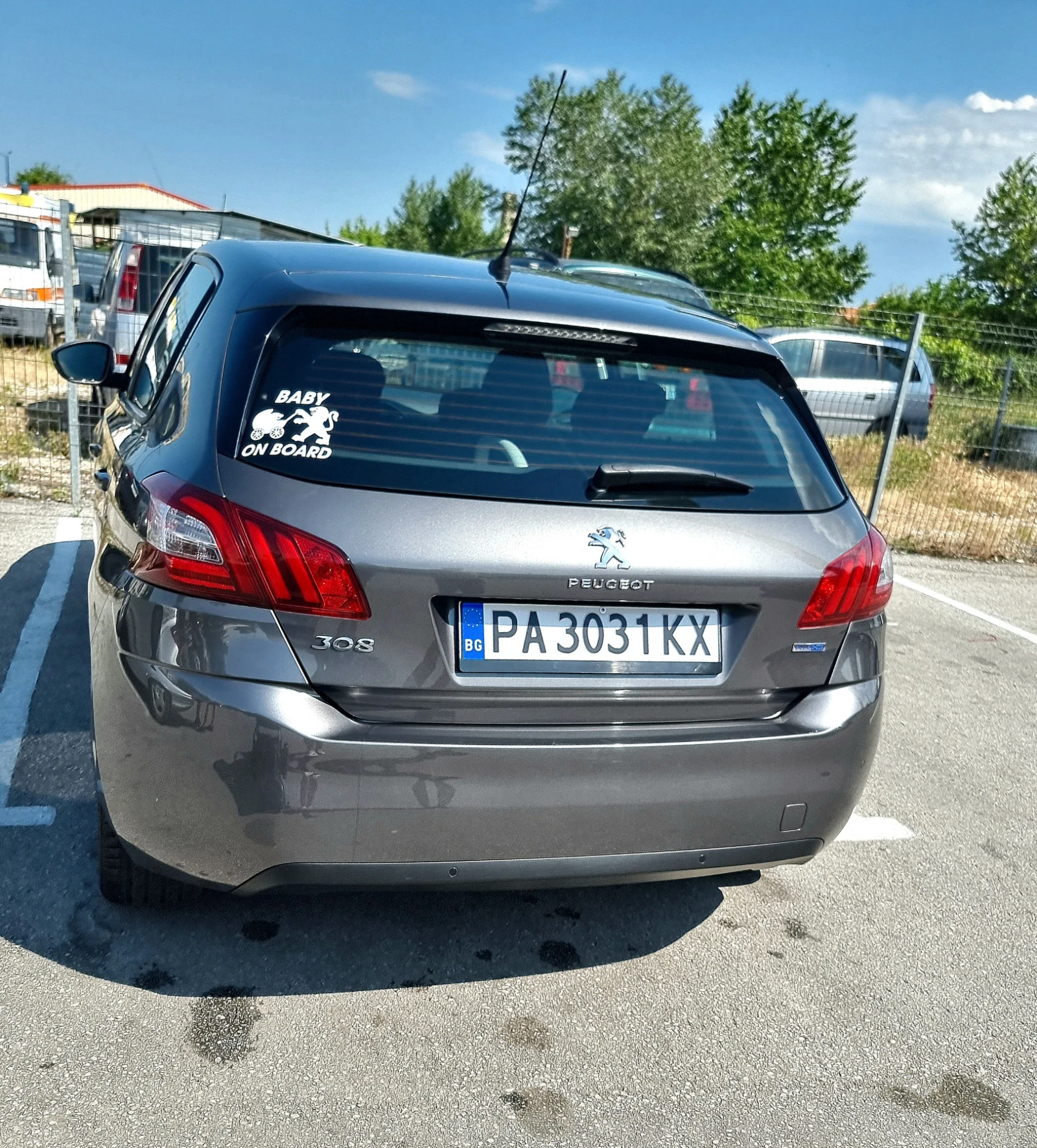 Peugeot 308 120 1.6 HDI | Mobile.bg � ����������� 12