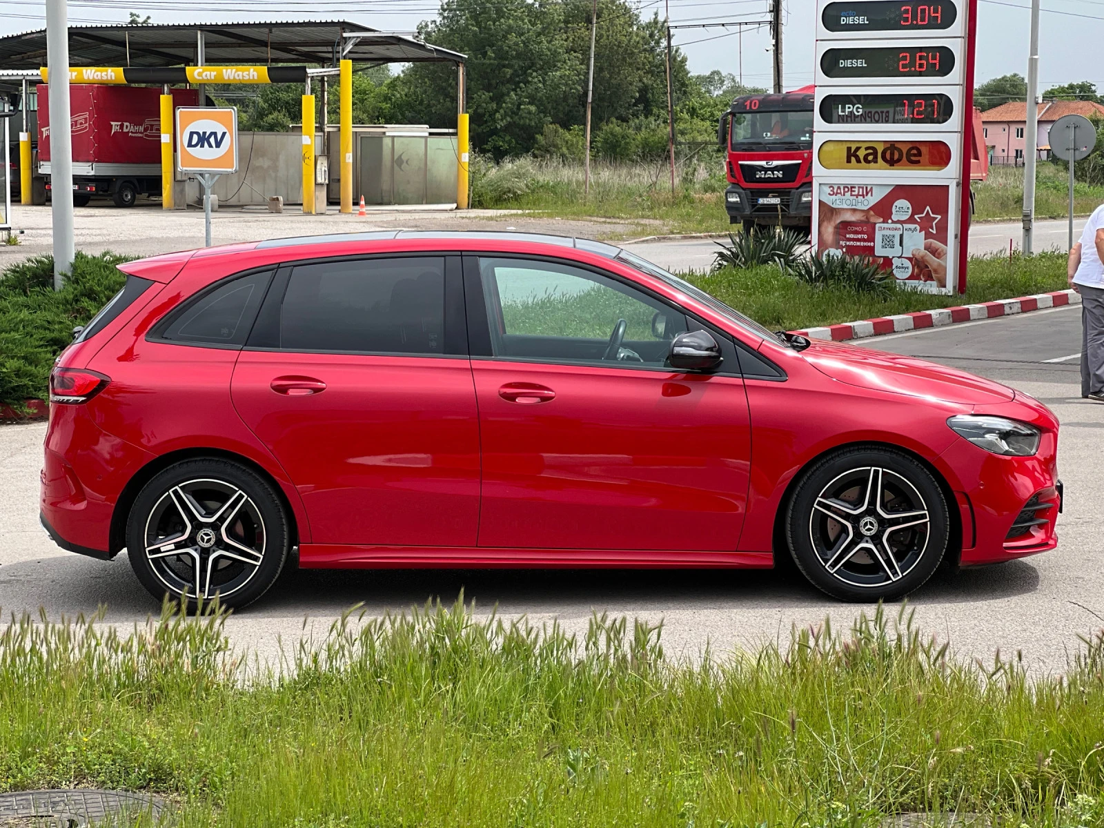 Mercedes-Benz A 220 B220 4matic amg - изображение 4